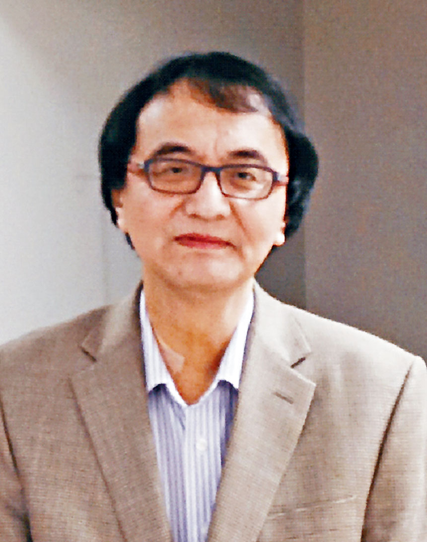 主講人楊朝博士。