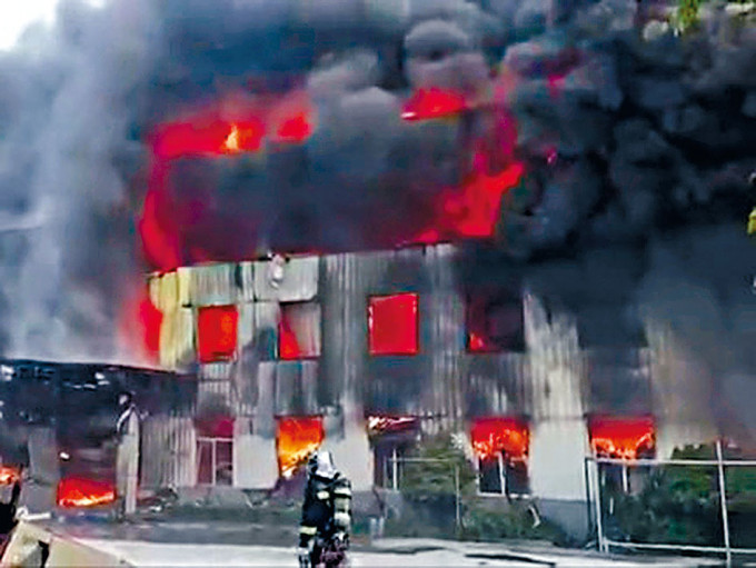 鋁合金廠爆炸現場。